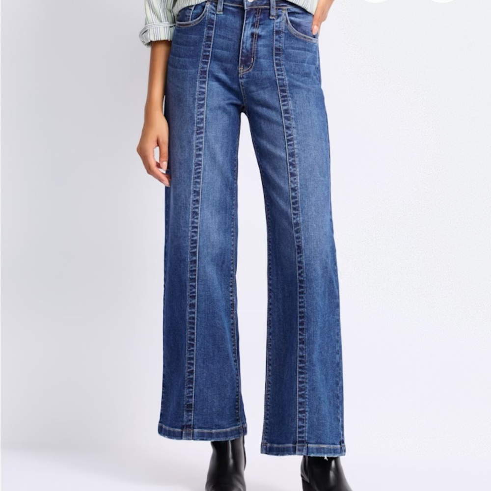 Blue by Artemis High Rise Seamed Bootcut Blue Jeans Size 10